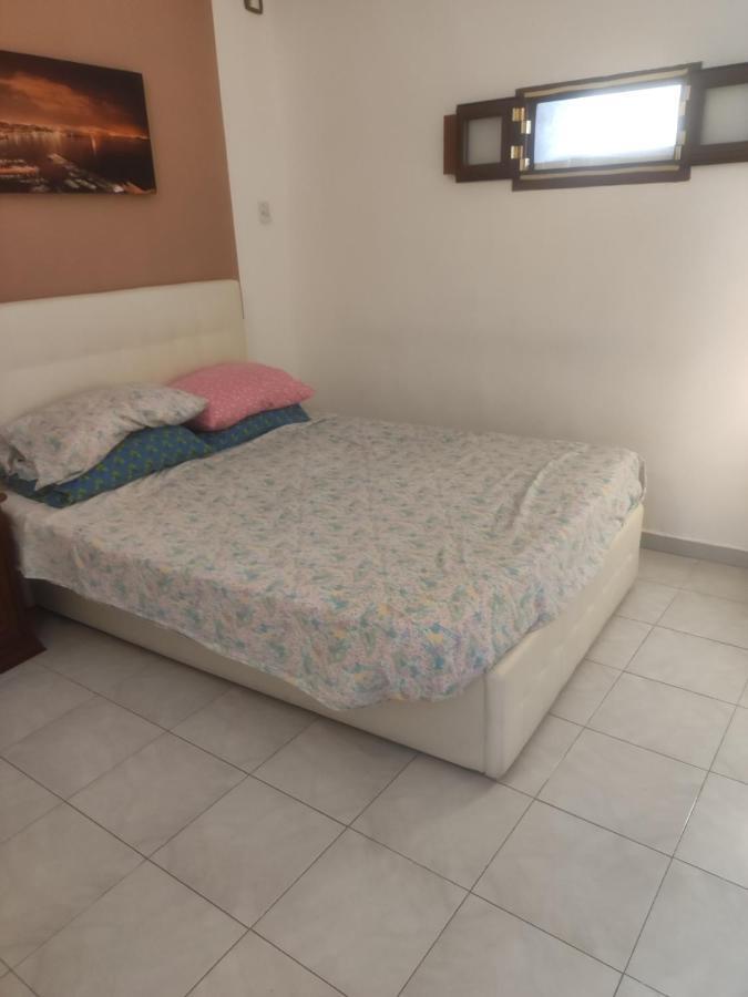 Ariaviva Apartment Наполи Екстериор снимка